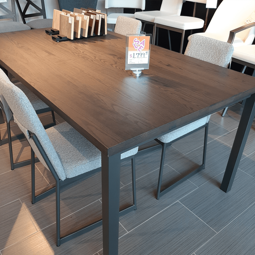 Table, Dining 3016