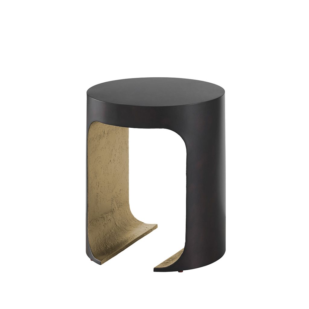 Universal Sonora Side Table