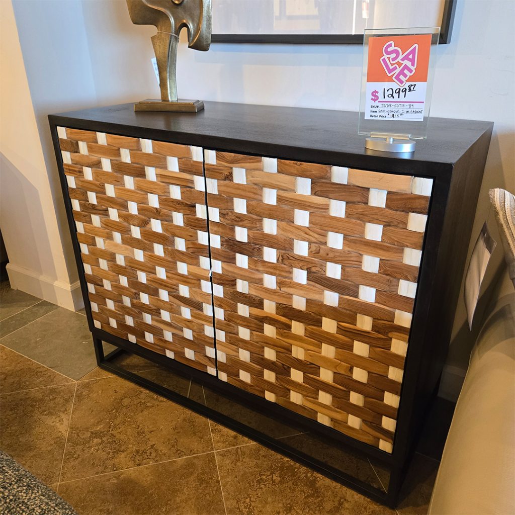 Cabinet, Occasional 3077