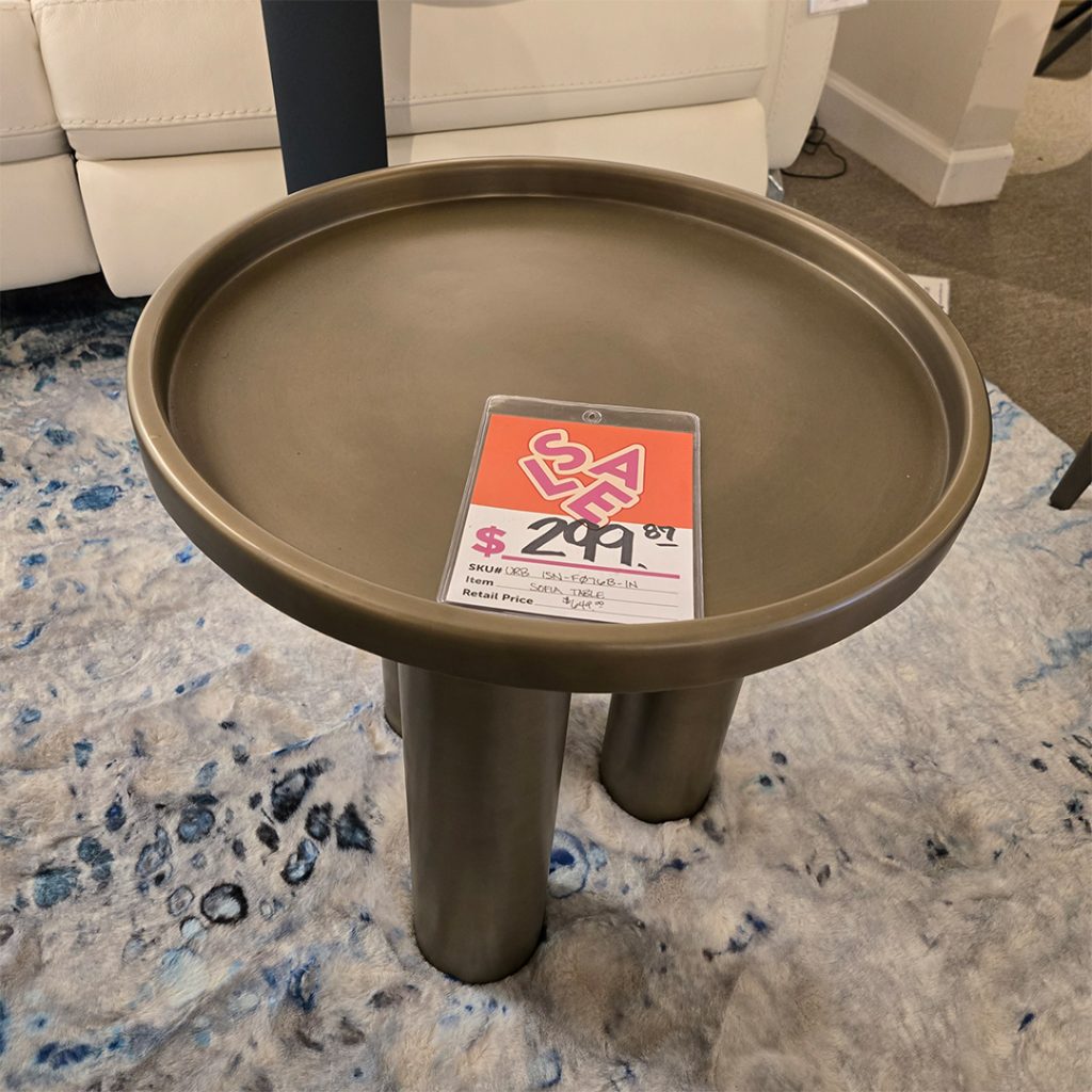Table, Occasional 4055