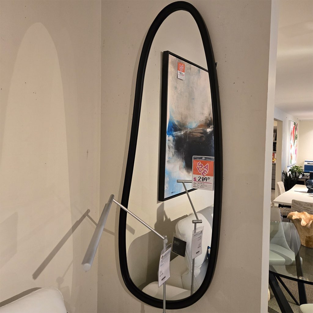 Mirror 2035